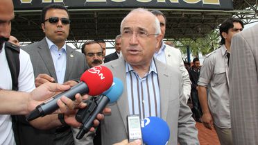 Cemil Çiçek Adana'da
