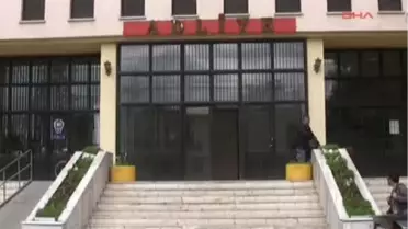 İmam Nikahlı Eşi ile Birlikte Olan Babasını Bıçakladı