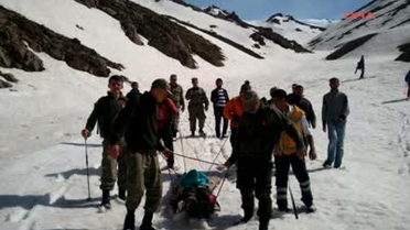 Mehmetçik'ten Turist Kurtarma Operasyonu