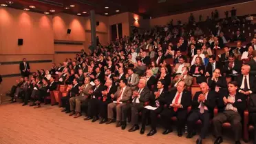 Başkan Altepe'ye Yılın Büyükşehir Belediye Başkanı Ödülü