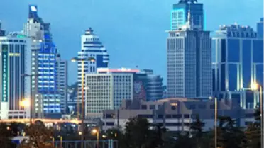 'İstanbul, Meydan Okuyan Kent'