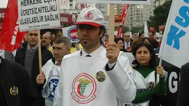 İzinsiz Yürüyüşle Yargılanan 20 Kişi Beraat Etti