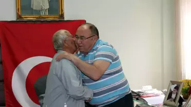 Tarlasını Kızılay'a Bağışladı