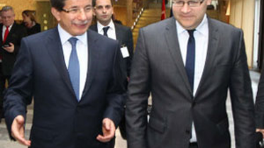 Dışişleri Bakanı Davutoğlu Estonya'da
