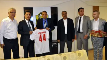 Tff Heyeti Anadolu Kulüplerini Ziyaret Ediyor