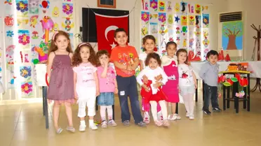 Atık Materyallerle Hayallerini Birleştirdiler