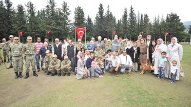 Engelli Gençlerin 'Askerlik' Sevinci