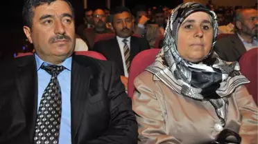 Örnek Koca ve Böbreğini Verdiği Eşine 'Yılın Ailesi' Ödülü