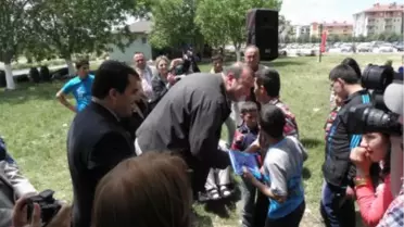 Bigadiç Belediyesi'nden Engellilere Piknik Moral