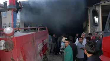 Başkale'de İş Yeri Yangını