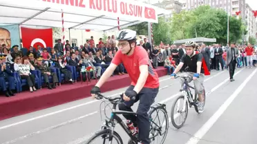 Diyarbakır'da 19 Mayıs Atatürk'ü Anma Gençlik ve Spor Bayramı Kutlamaları