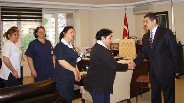 Hemşirelerden Belediye Başkanına Ziyaret