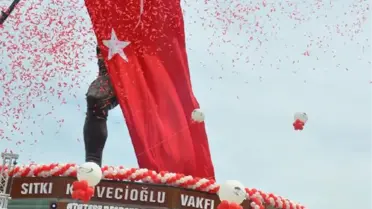 Uzlaştılar, En Büyük Atatürk Heykeli'ni Birlikte Açtılar