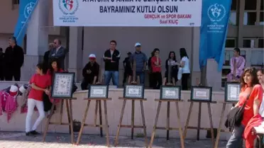 Zonguldak'ta, Hat Sanatı Sergili 19 Mayıs Kutlaması