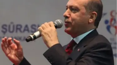 'Kürt Kardeşim Ölüyor, Baronu İse...'