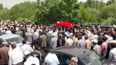 Ağrı'da Öldürülen İmamın Cenazesi, Konya'daki Baba Evinde (2)