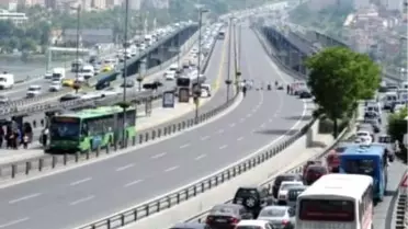 Vidası Atan Haliç Köprüsü Trafiğe Açıldı