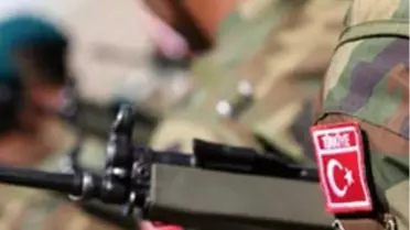 17 Askere 'İnfaz' Tutuklaması