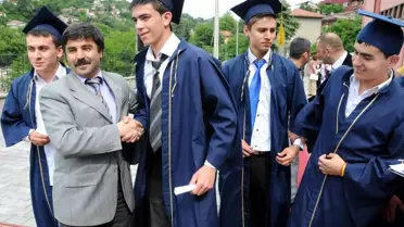 İşitme Engelli Öğrencilere Mezuniyet Töreni