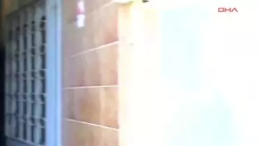 Oğlunun Gözleri Önünde Bıçaklanarak Öldürüldü