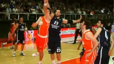 Beko Basketbol Ligi Play-Off Yarı Final Serisi