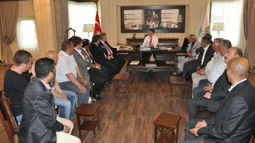Cem Kara, Özcan Işıklar'ı Ziyaret Etti