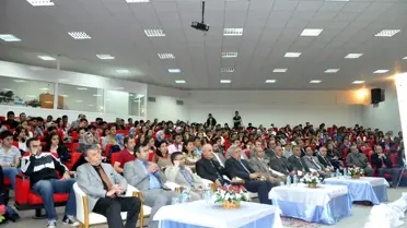 Kars Kafkas Üniversitesi2nde Yeni Anayasa Konulu Konferans