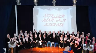 Mudanya'da Kur'an Kursu Öğrencilerinin Hatim Sevinci