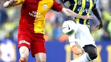 Riera, Kuyt'a Öyle Bir Tweet Attı ki!