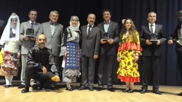 400 Dansçı İzleyenleri Mest Etti