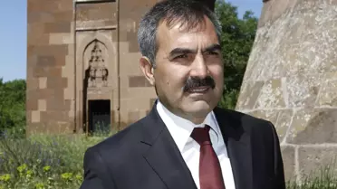 Ahlat'tan 'Taş' Gibi Tepki