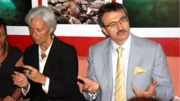 CHP'li Vekilin Oğlu Tüzmen'e Kafa Attı!