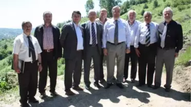 İnegöl'de Gülbahçe Köyünde Heyelan