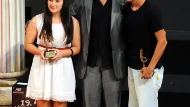 Liselerarası Tiyatro Şenliği'nde Ödül Gecesi