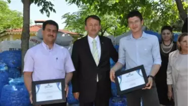 Mavi Kapaklar Toplandı Tekerlekli Sandalyeler Verildi