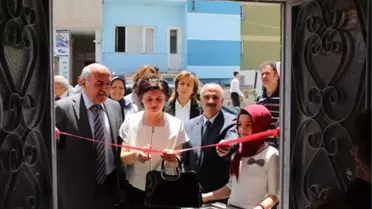 Üreten Kadın Üreten Toplum Projesi Kapsamında Sergi Açıldı