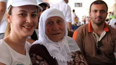 Vosvosçular, Yaşlılar İçin Kontak Çevirdi