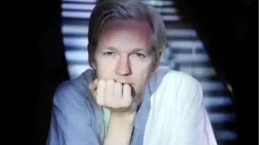 Assange'nin Ekvador'a Sığınma Talebi