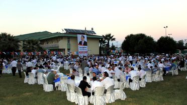 Köktaş'tan Bin Kişiye Yemek