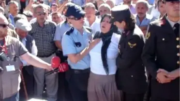 Şehit Er Mustafa Türkmen'i, Gediz'de 6 Bin Kişi Uğurladı