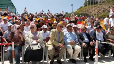 Ali Dağ'da Yamaçparaşütü Heyecanı