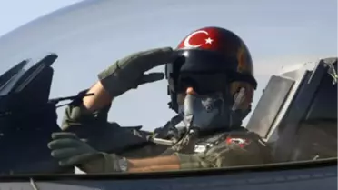 Dünya Türk Uçağı Krizini Konuşmaya Devam Ediyor