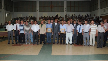 Hasat Ettiği Buğdayı Erken Getiren Çifçiye 100 Litra Mazot