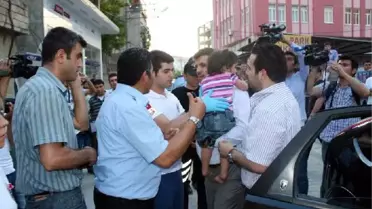 Otomobilde Bırakılan Çocuk İçin Seferberlik