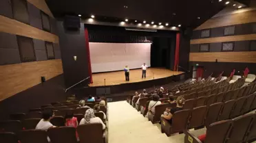 Belediye'nin Karşıyaka Turuna Yoğun İlgi