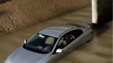 Otomobilin Uçtuğu Kanalda Kaybolan 2 Kişiye Ulaşılamadı