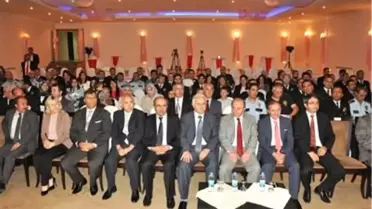 Erzurum Emniyetinde Terfi Eden Polislere Rütbeleri Törenle Takıldı