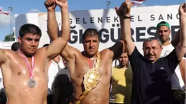 Sancaktepe'nin Başpehlivanı Recep Kara