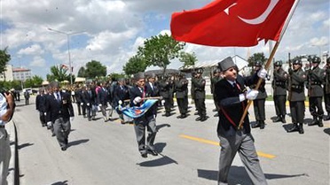 Atatürk'ün Erzurum'a Gelişinin 93. Yıl Dönümü Törenle Kutlandı