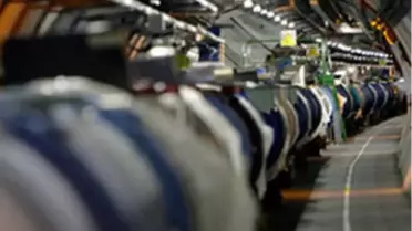 Cern: ''tanrı Parçacığı' Olabilecek Yeni Bir Partikül Keşfedildi'